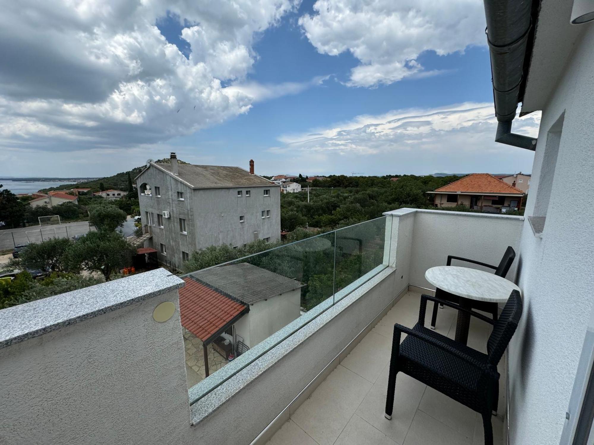 Penhaus Apartman Angelus Drage Пакоштане Екстер'єр фото