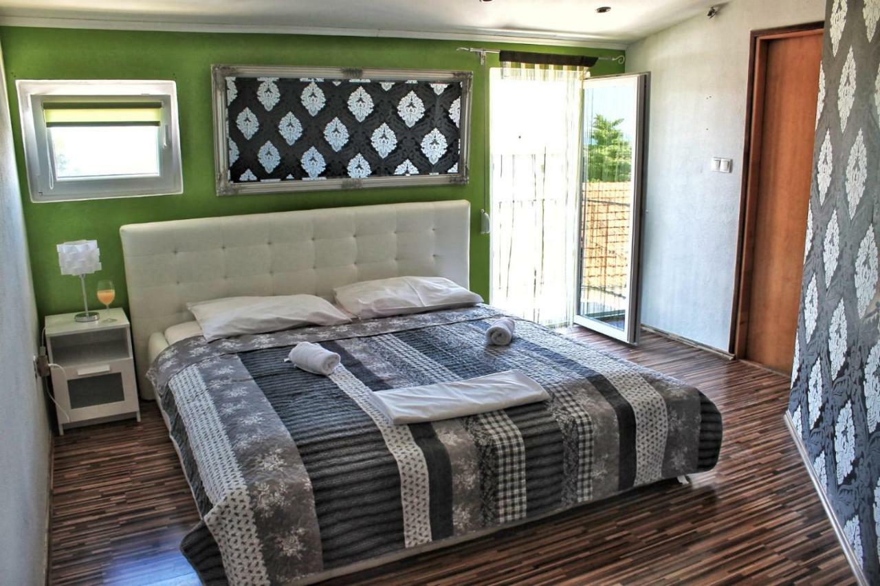 Penhaus Apartman Angelus Drage Пакоштане Екстер'єр фото